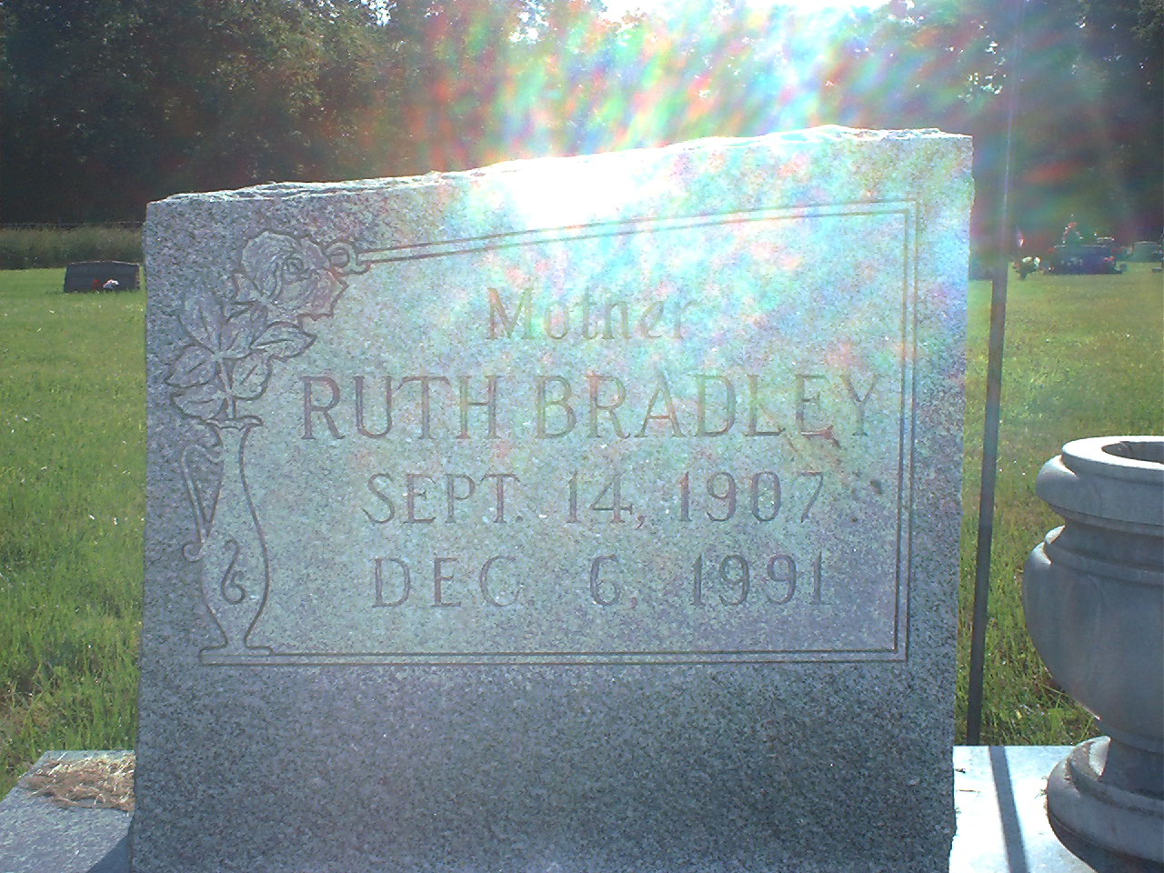 Ruth Bradley Batey headstone