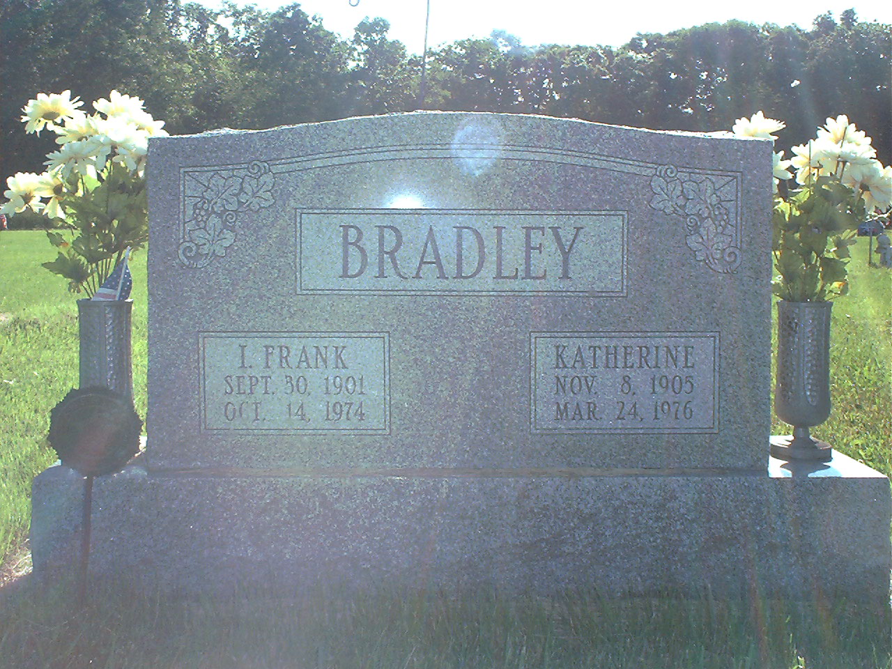 I. Frank Bradley headstone
