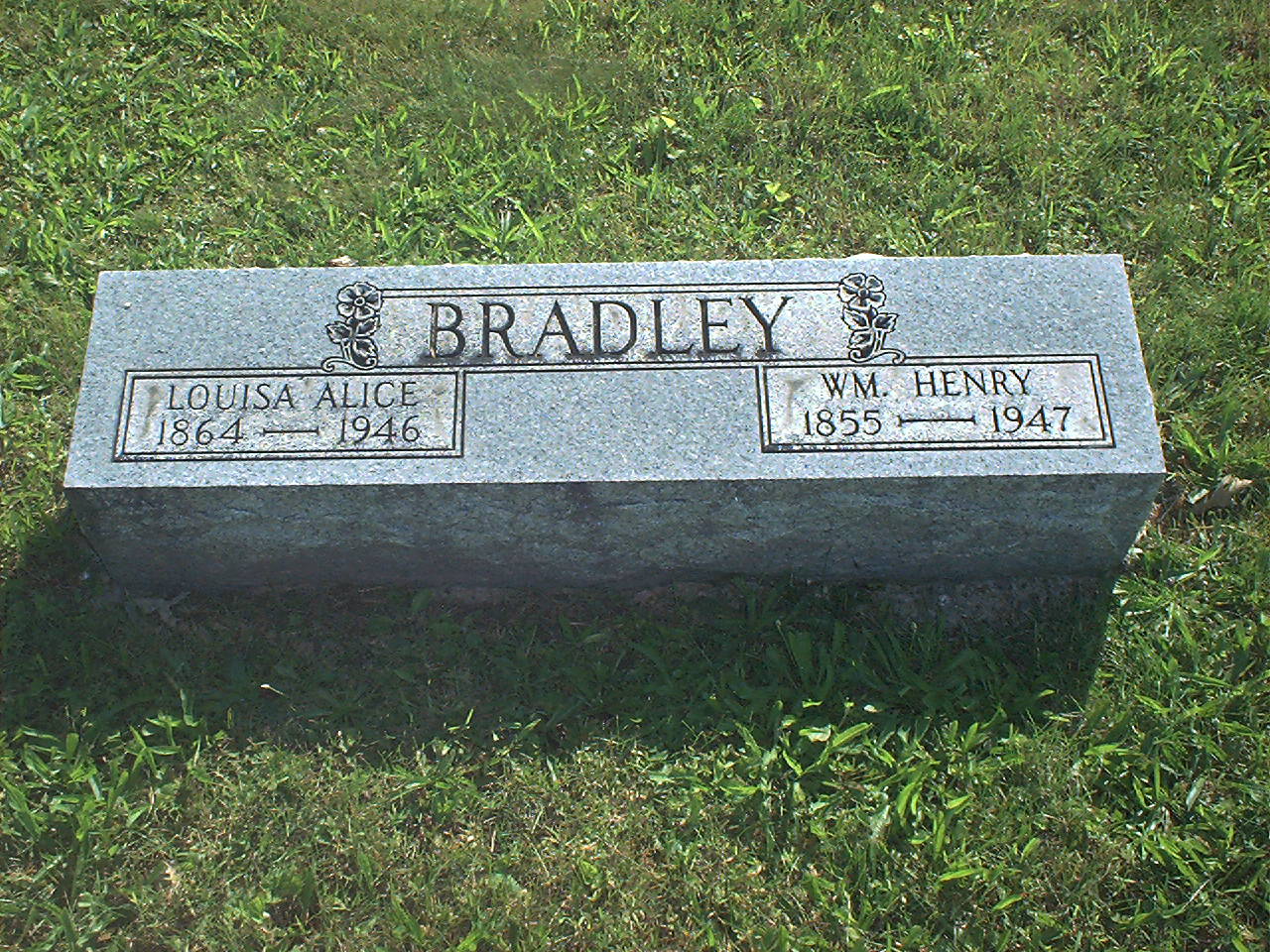 Wm. Henry Bradley headstone