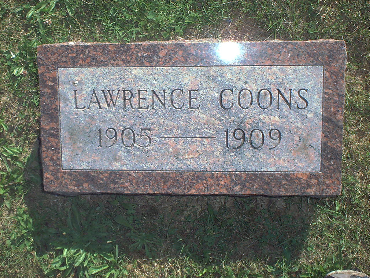 Lawrence Coons headstone