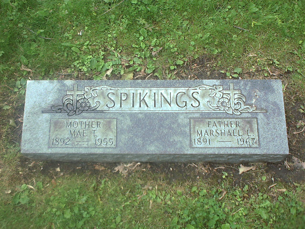 Mae T. Spikings headstone