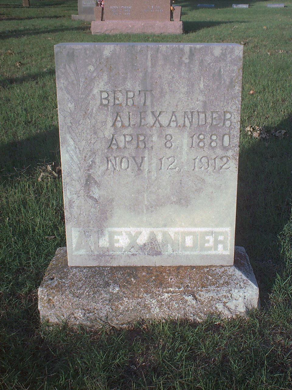 Bert Alexander headstone