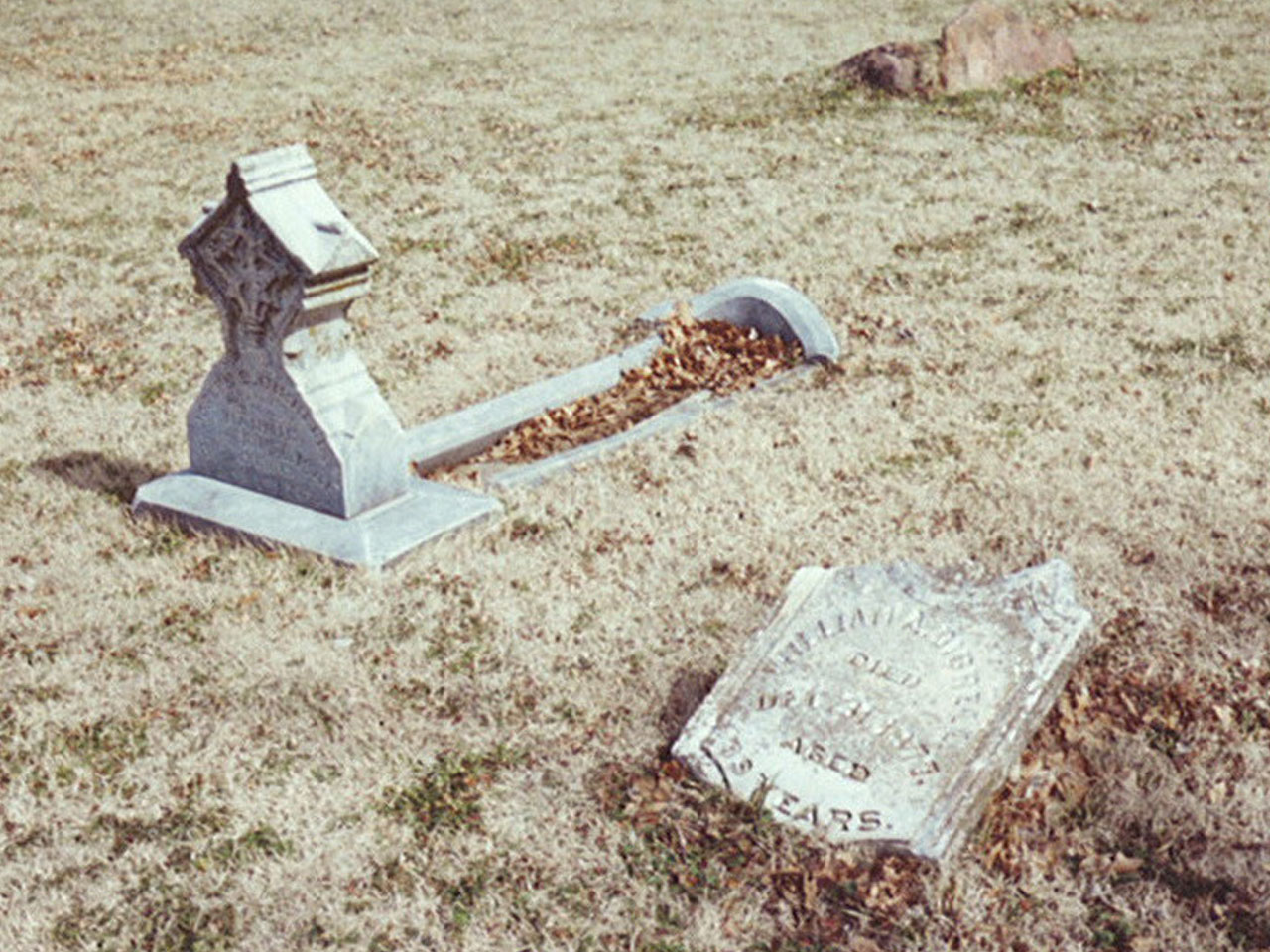 Joseph B. Dibrell headstone
