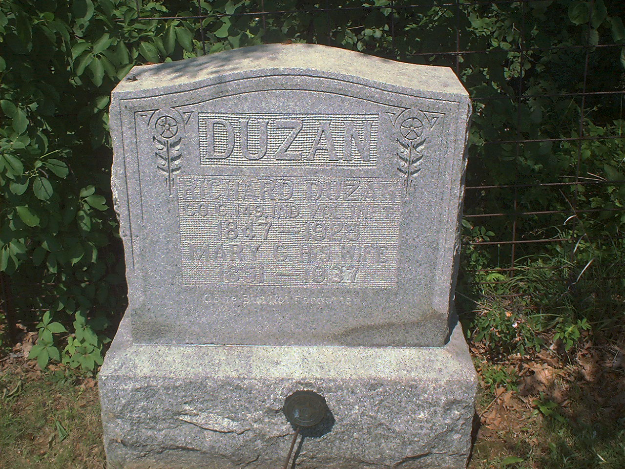 Richard Duzan headstone