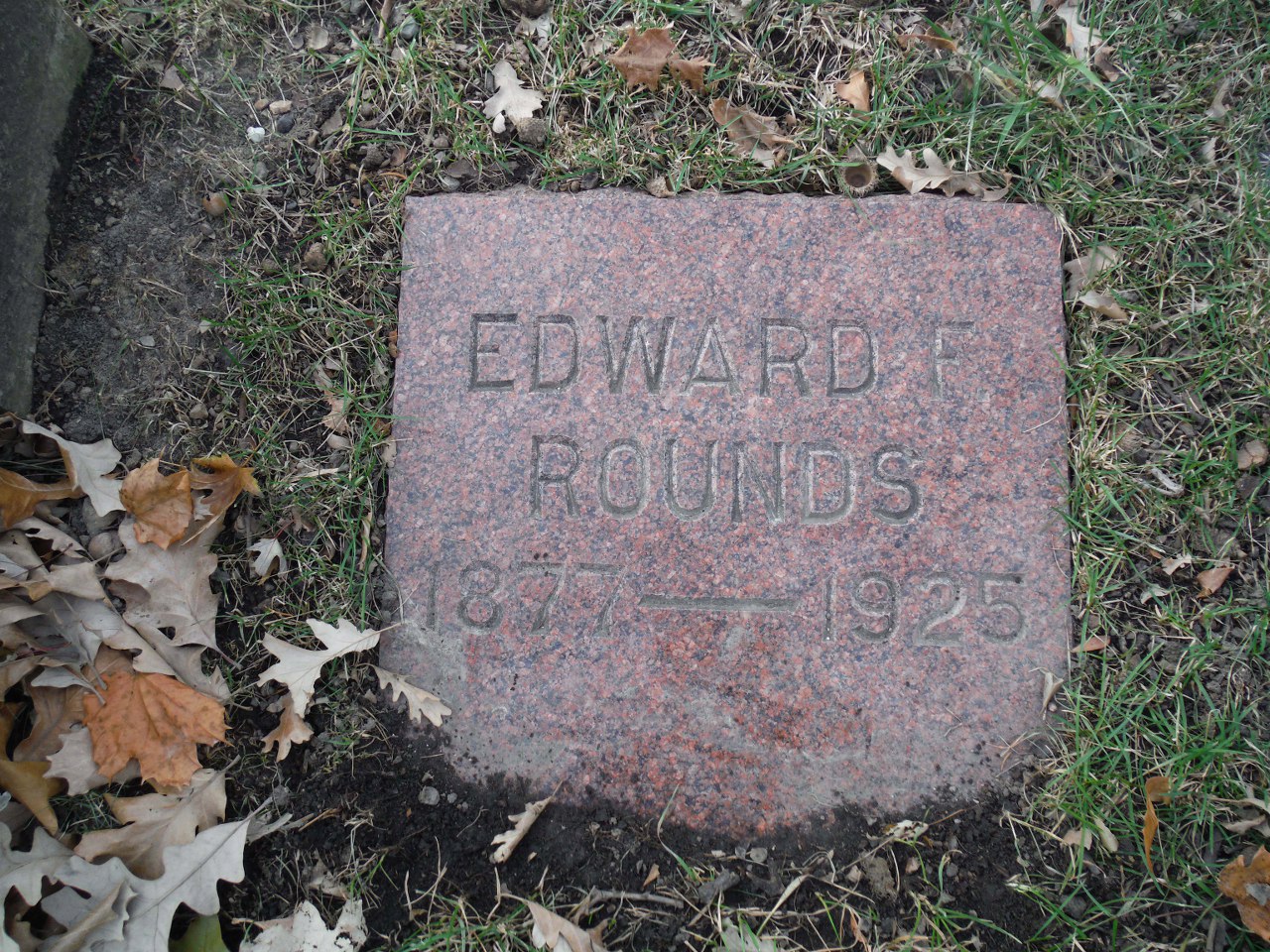 Edward F. Rounds headstone