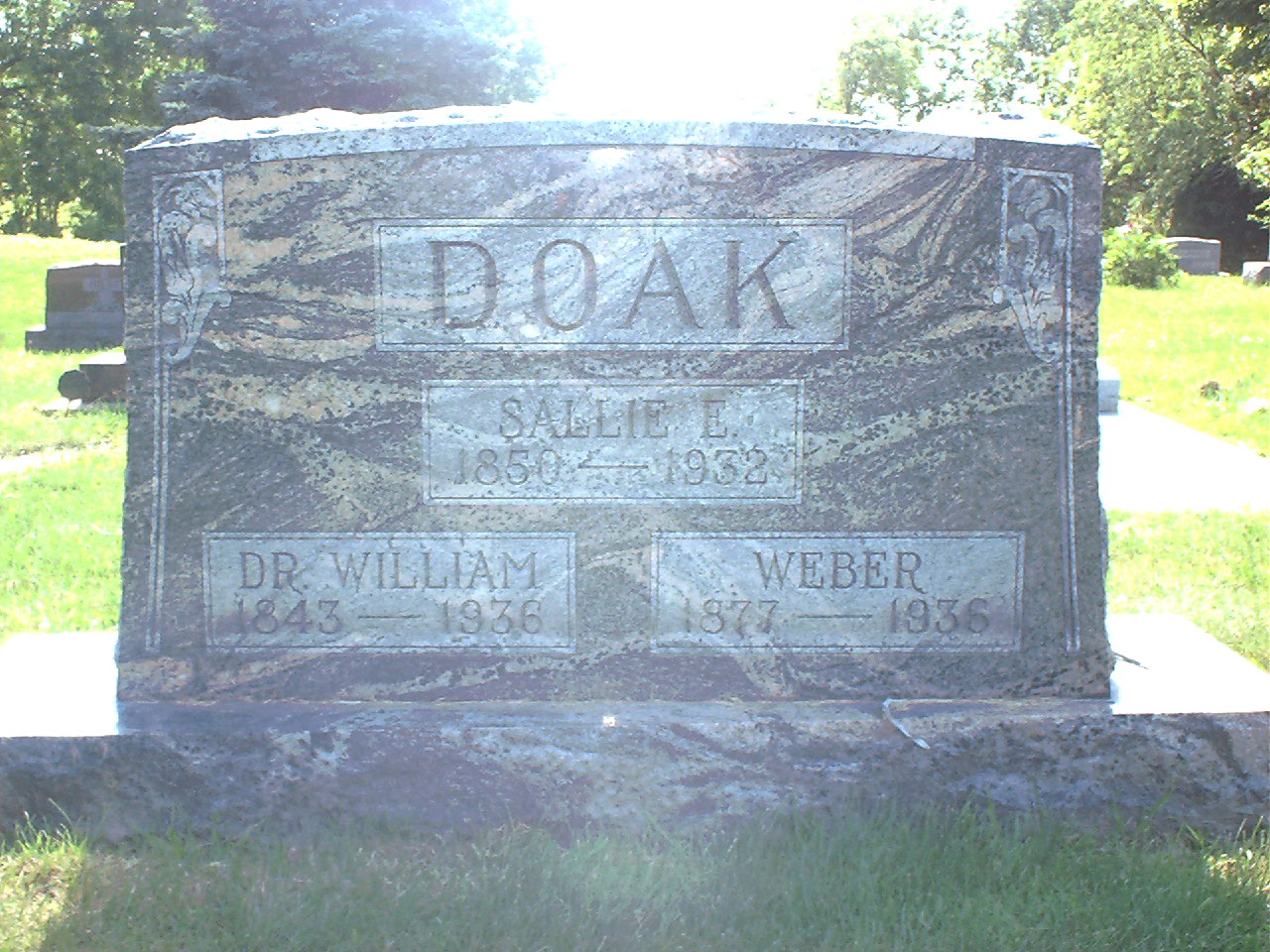 Sallie E Doak headstone