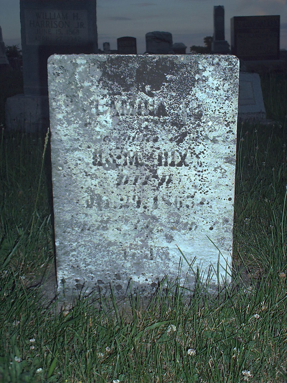 Lamina J. Hix headstone